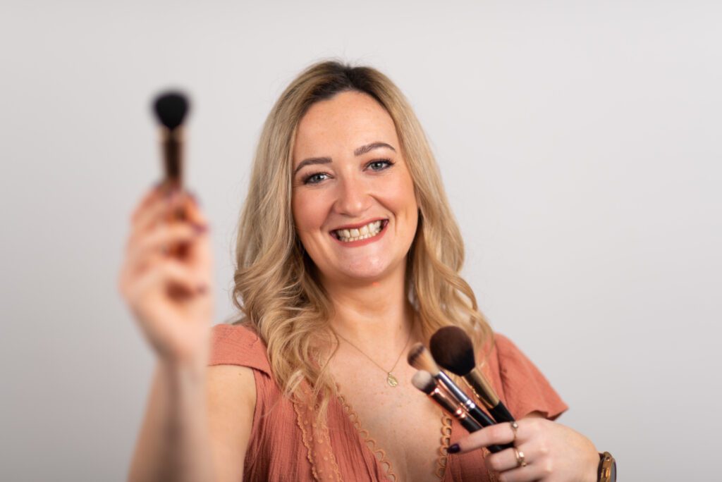 auckland makeup artist Lauren Barry